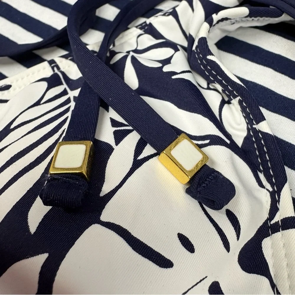 LA BLANCA Navy White Leaf Print Bikini Top Size 4 - Picture 4 of 10